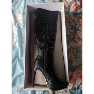 Over-the-knee Black Heeled Boots